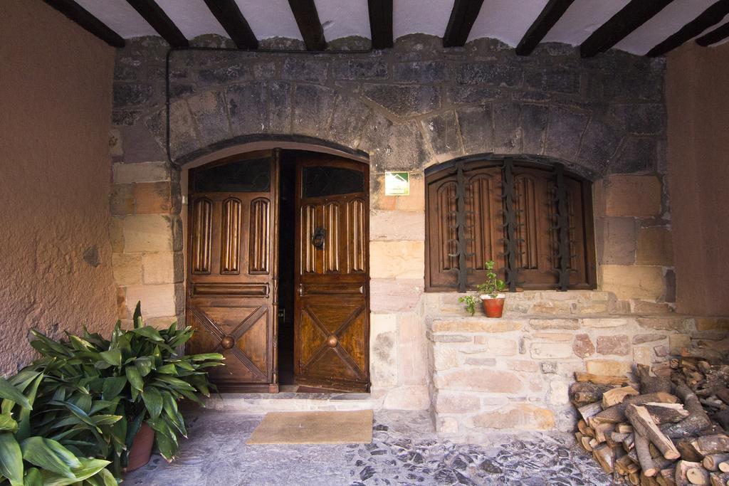 Casa Parramon Villa Peramea Екстериор снимка